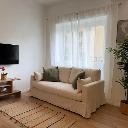 Vatican Boutique Διαμέρισμα *